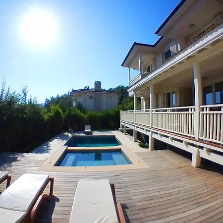 Villa Royal Villas By